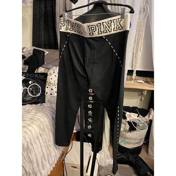 Vs pink bling logo leggings- /pants large - Picture 3 of 5